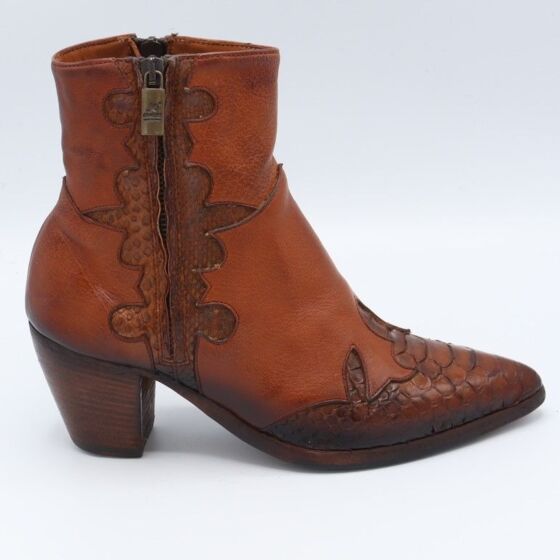 Jo Ghost Enkellaars D2487 Cognac Pitone Crust